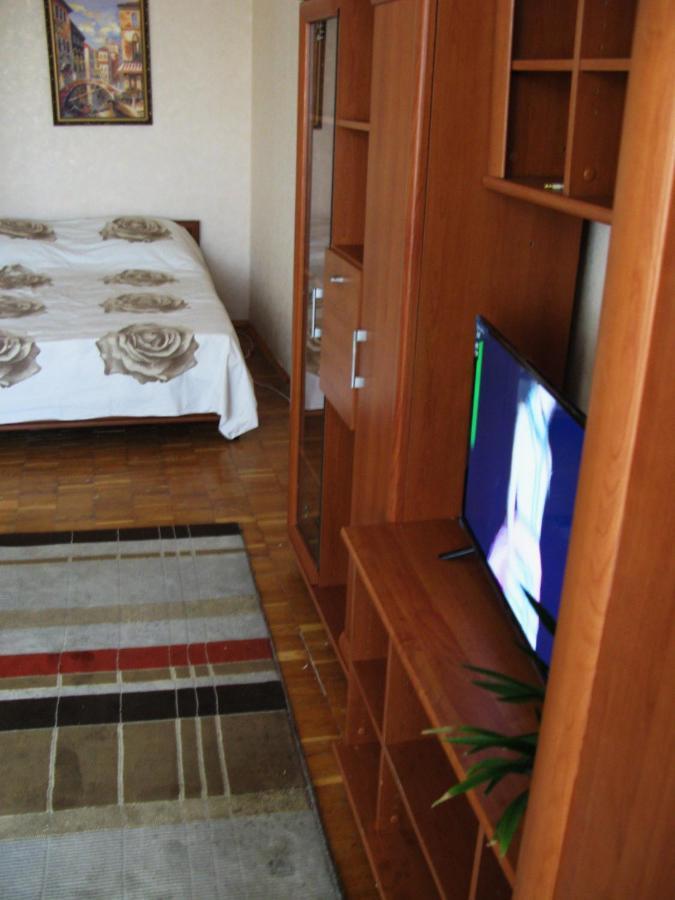 Victory Panorama Apartment Kiev Bagian luar foto
